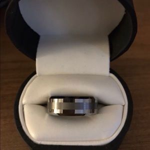 Men’s Tungsten Carbide Ring
